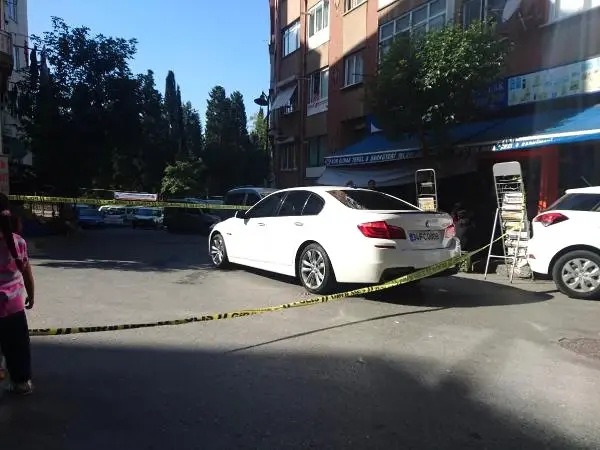 Eski Patronunu Yolunu Kesip Vurdu