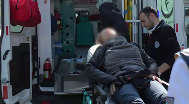 Parkta Sinir Krizi Geçiren Genç Kız: İstanbul'da 5 Kişinin Tecavüzüne Uğradım