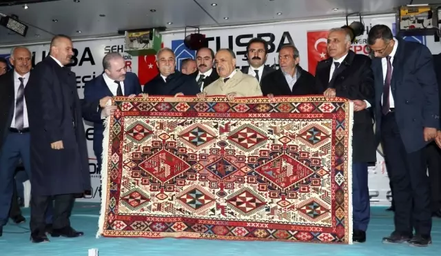 Bakan Fakıbaba: 'Birbirimize Sahip Çıkalım' Bakan Fakıbaba: 'Birbirimize Sahip Çıkalım'