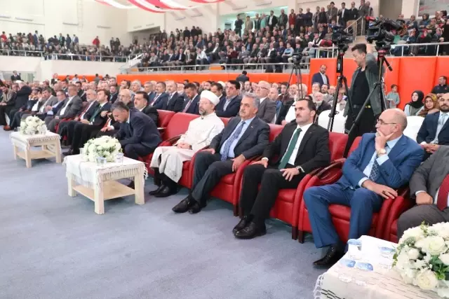Diyanet İşleri Başkanı Erbaş: 'Bugün Dünyamızın Hangi Meselesini Çözmek İstersek Mutlaka Kur'an'ın... Diyanet İşleri Başkanı Erbaş: 'Bugün Dünyamızın Hangi Meselesini Çözmek İstersek Mutlaka Kur'an'ın...