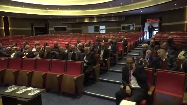 Erzurum Valisi de Muhtarlarla Kerkük Türküsüyle Buluştu Erzurum Valisi de Muhtarlarla Kerkük Türküsüyle Buluştu