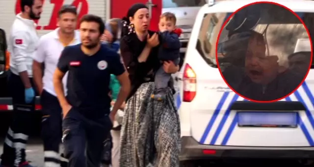 Kamyonet İçinde Unutulan Bebeği, İtfaiye Son Anda Kurtardı