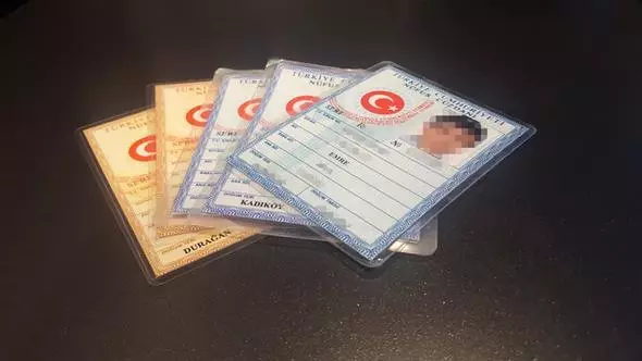 Kimliklerde Yeni Dönem! Artık Çocuğa En Fazla 3 İsim Konulabilecek