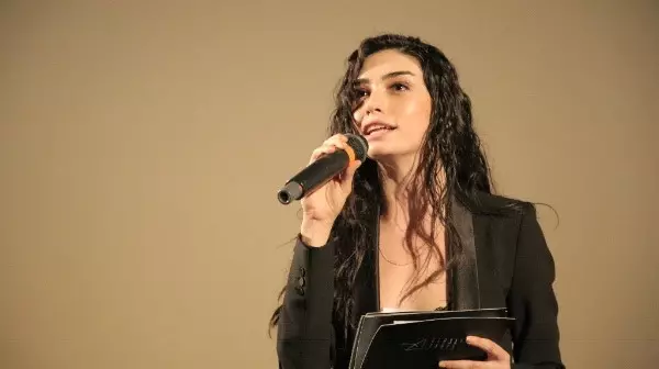 54. Ulusal Yarışma Beyoğlu Sineması'ndaki Açılış Töreniyle Başladı 54. Ulusal Yarışma Beyoğlu Sineması'ndaki Açılış Töreniyle Başladı