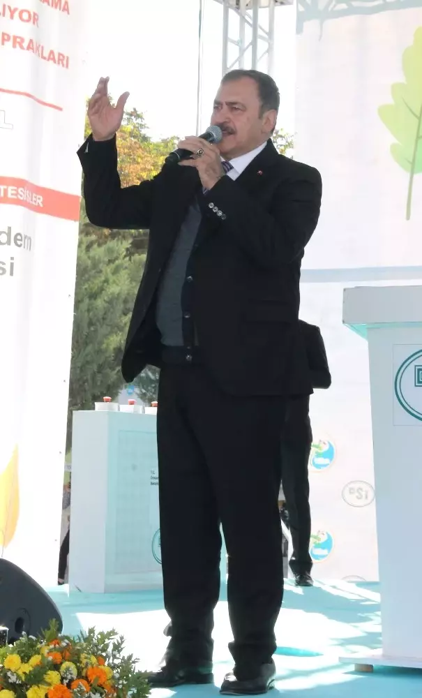 Bakan Eroğlu'ndan, İstanbul'un Suyuyla İlgili Açıklama Açıklaması Bakan Eroğlu'ndan, İstanbul'un Suyuyla İlgili Açıklama Açıklaması
