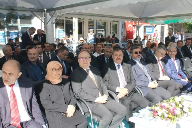 Bakan Eroğlu'ndan, İstanbul'un Suyuyla İlgili Açıklama Açıklaması Bakan Eroğlu'ndan, İstanbul'un Suyuyla İlgili Açıklama Açıklaması