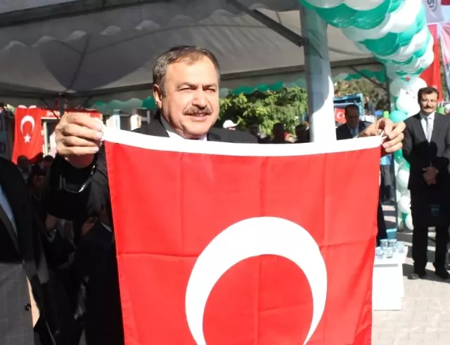 Bakan Eroğlu'ndan, İstanbul'un Suyuyla İlgili Açıklama Açıklaması Bakan Eroğlu'ndan, İstanbul'un Suyuyla İlgili Açıklama Açıklaması
