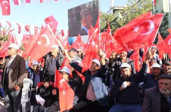 Bakan Eroğlu: Son 65 Yılın En Kurak Dönemini Geçirdik, Hiçbir Şehrimizi Susuz Bırakmayacağız Bakan Eroğlu: Son 65 Yılın En Kurak Dönemini Geçirdik, Hiçbir Şehrimizi Susuz Bırakmayacağız