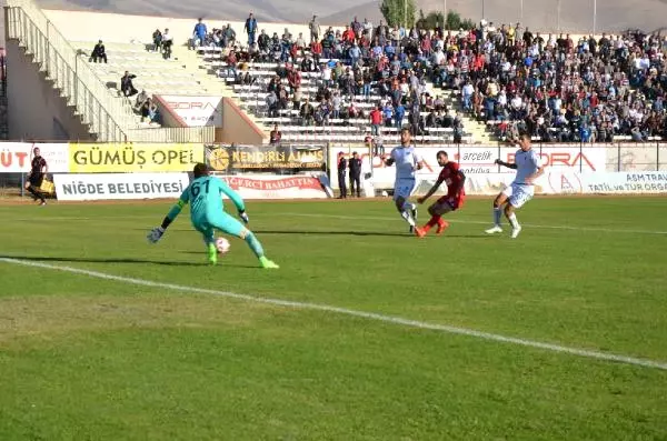 Niğde Belediyespor-Konya Anadolu Selçukspor: 1-0 Niğde Belediyespor-Konya Anadolu Selçukspor: 1-0