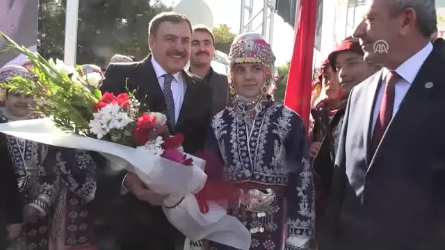 Orman ve Su İşleri Bakanı Eroğlu: 'Ankara'nın da 2050 Yılına Kadar Su Problemi Olmayacak' Orman ve Su İşleri Bakanı Eroğlu: 'Ankara'nın da 2050 Yılına Kadar Su Problemi Olmayacak'