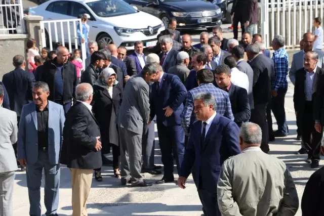 AK Parti Varto İlçe Başkanlığına Turgut Seçildi AK Parti Varto İlçe Başkanlığına Turgut Seçildi