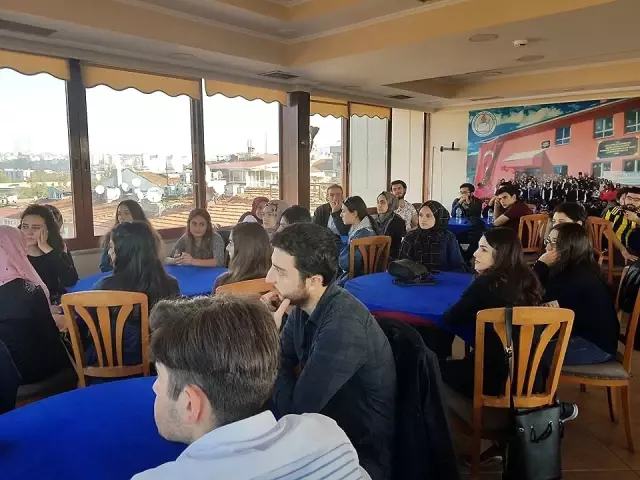 219 Öğrenciye Burs Sevinci 219 Öğrenciye Burs Sevinci