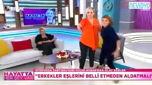 Bircan İpek'ten Bomba İtiraf! Eşim Beni Aldatıyor