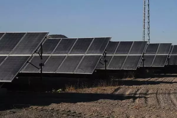 İşadamından Güneş Enerjisine Yatırım Çağrısı İşadamından Güneş Enerjisine Yatırım Çağrısı