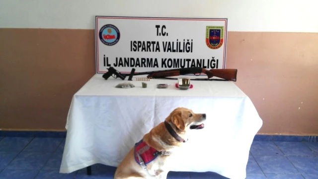 Isparta'da Uyuşturucu Operasyonu: 2 Gözaltı