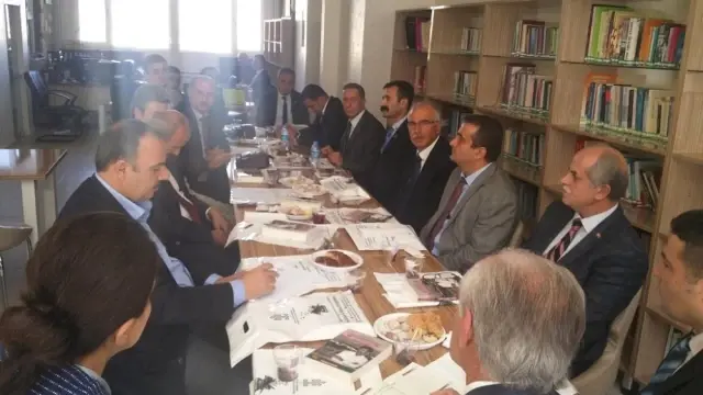 Arapgir'de Kütüphanelerle İlgili Toplantı Yapıldı Arapgir'de Kütüphanelerle İlgili Toplantı Yapıldı