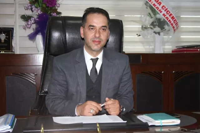 Erzincan'da AK Parti İlçe Kongreleri Yapılıyor