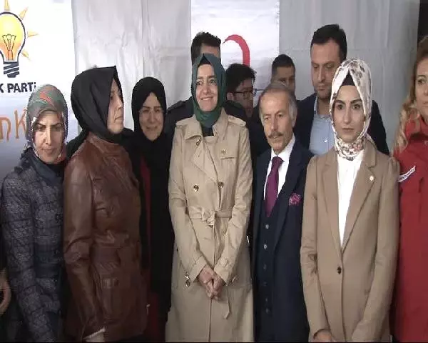 Bakan Kaya ve Başbakan Yıldırım'ın Kızı Arakan İçin ...