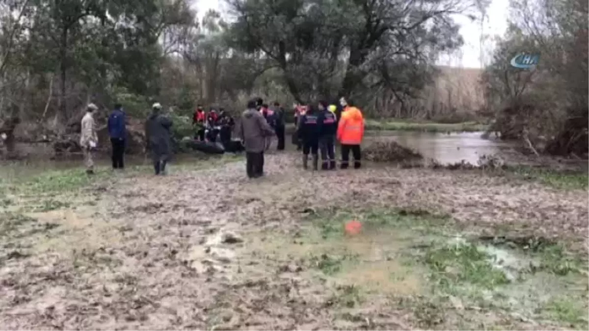 Sele kapılan askerin cansız bedeni bulundu Sele kapılan askerin cansız bedeni bulundu