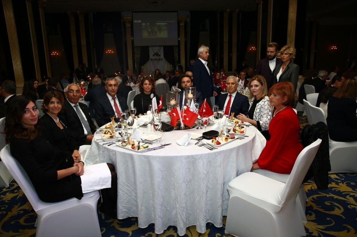 Nilüfer Belediye Başkanı Bozbey'e 'Cumhuriyet Ödülü'
