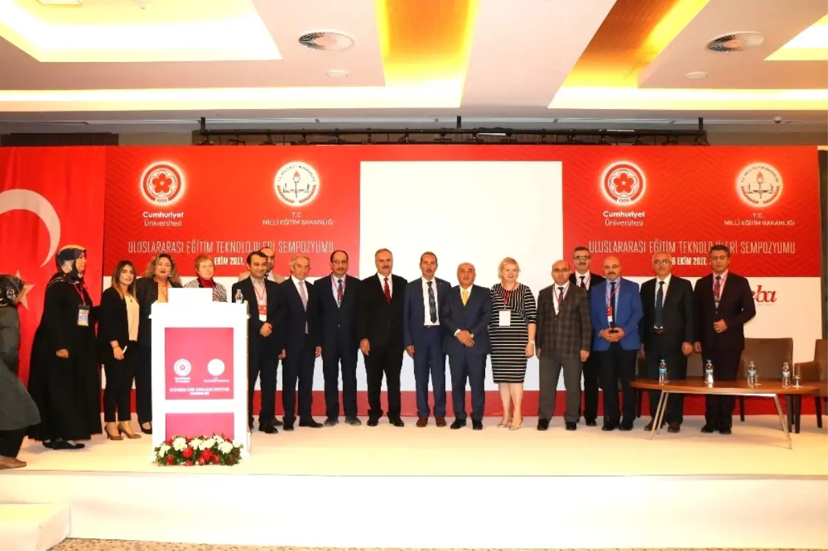 Uluslararası Eğitim Teknolojileri Sempozyumu Sivas'ta Yapıldı