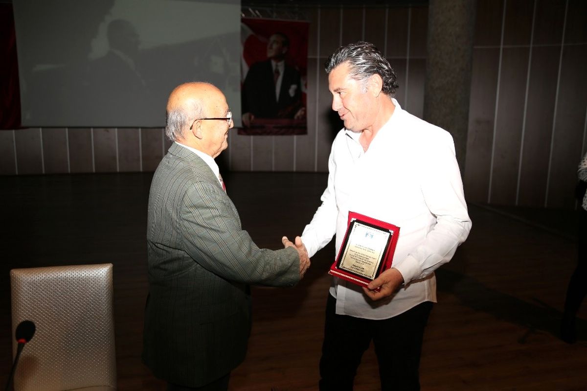 90. Yıl Anısına Nutuk'tan Seçmeler Kitabı Yayımlandı