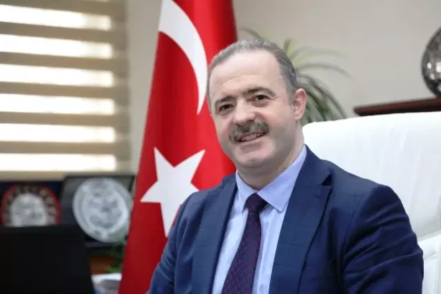 Başkan Özgökçe'nin 29 Ekim Cumhuriyet Bayramı Mesajı Başkan Özgökçe'nin 29 Ekim Cumhuriyet Bayramı Mesajı