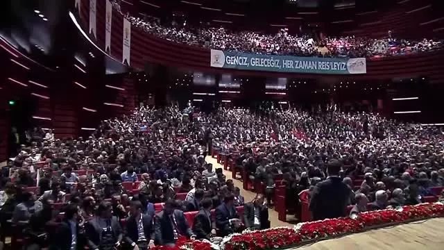 Erdoğan: ’Demokrasinin Sizden Tek Talebi de Üzerine Gölge Etmeyi Bırakmanız Olacaktır’