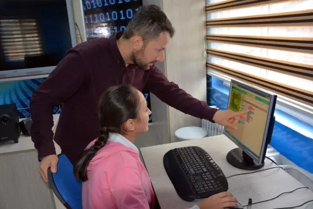 Geleceğin Mühendisleri Ordu'dan Yetişiyor Geleceğin Mühendisleri Ordu'dan Yetişiyor