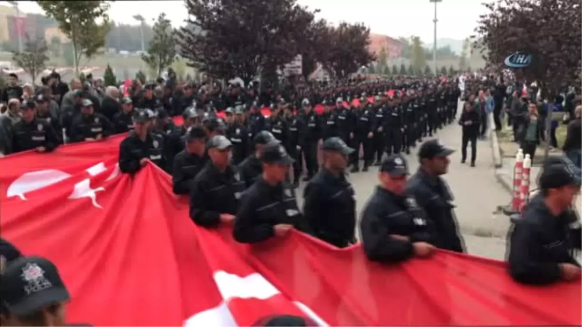 Karabük'te Cumhuriyet Yürüyüşü