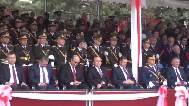 Balıkesir Ege'de Cumhuriyet'in 94'üncü Yıl Coşkusu Balıkesir Ege'de Cumhuriyet'in 94'üncü Yıl Coşkusu