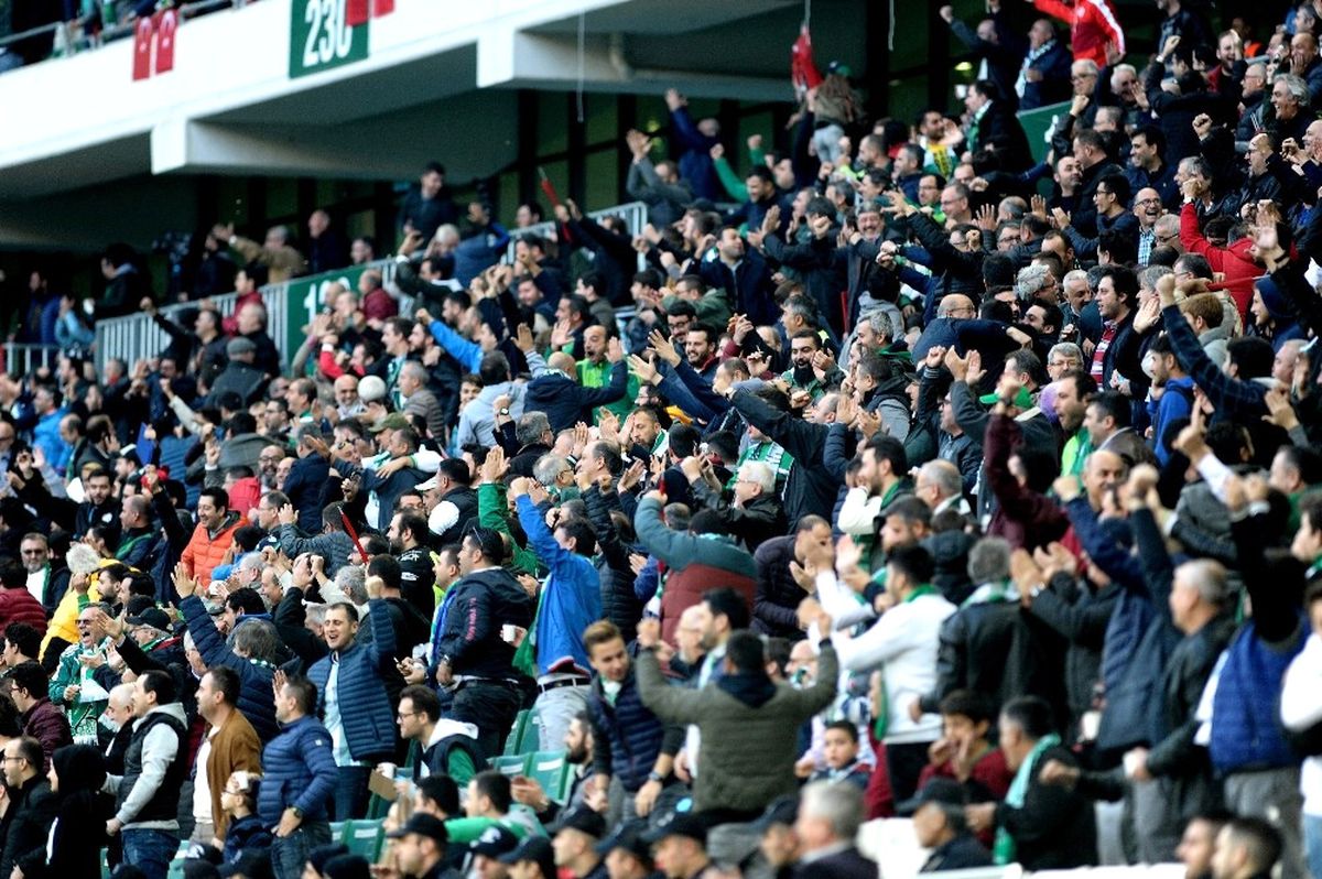 Süper Lig: Bursaspor: 4 - Antalyaspor: 0 (Maç Sonucu)