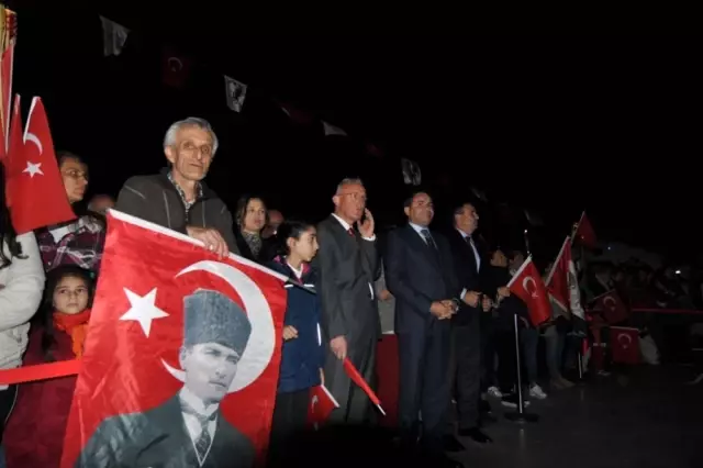 Ayvalık'ta Cumhuriyet Gecesi
