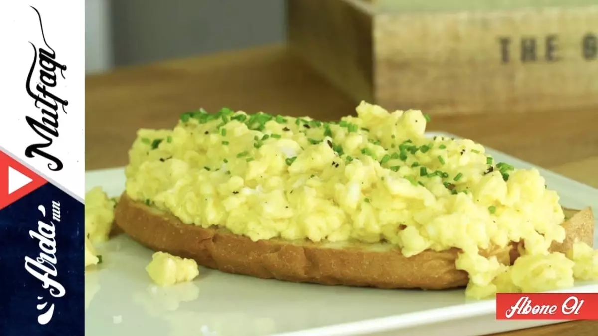 Efsane Çırpılmış Yumurta Tarifi - Scrambled Eggs - Arda'nın Mutfağı