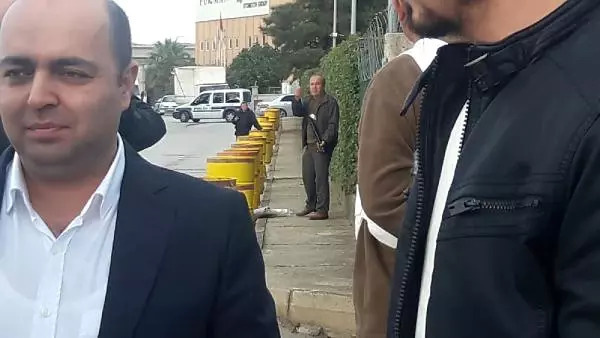 İşten Çıkarılan İşçi, Pompalı Tüfekle Dehşet Saçıp İşe Geri Alınmayı İstedi İşten Çıkarılan İşçi, Pompalı Tüfekle Dehşet Saçıp İşe Geri Alınmayı İstedi