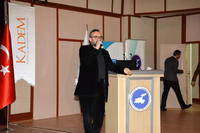 Van'da '15 Temmuz'un İnsan Öyküleri' Söyleşi Van'da '15 Temmuz'un İnsan Öyküleri' Söyleşi