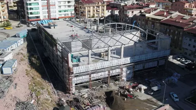 Yenimahalle'ye 4'üncü Olimpik Yüzme Havuzu Geliyor