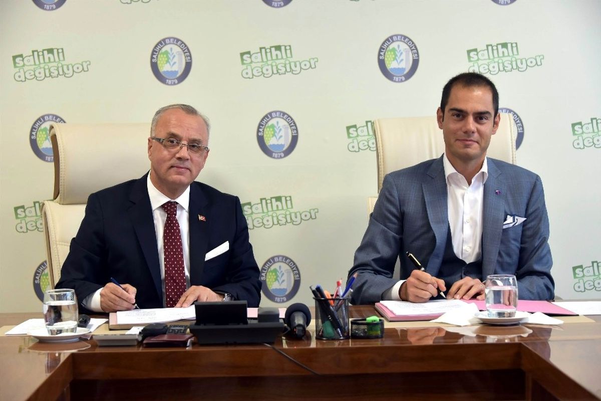 Salihli'ye Hem Isıtacak, Hem Gelir Elde Edecek İmza Atıldı