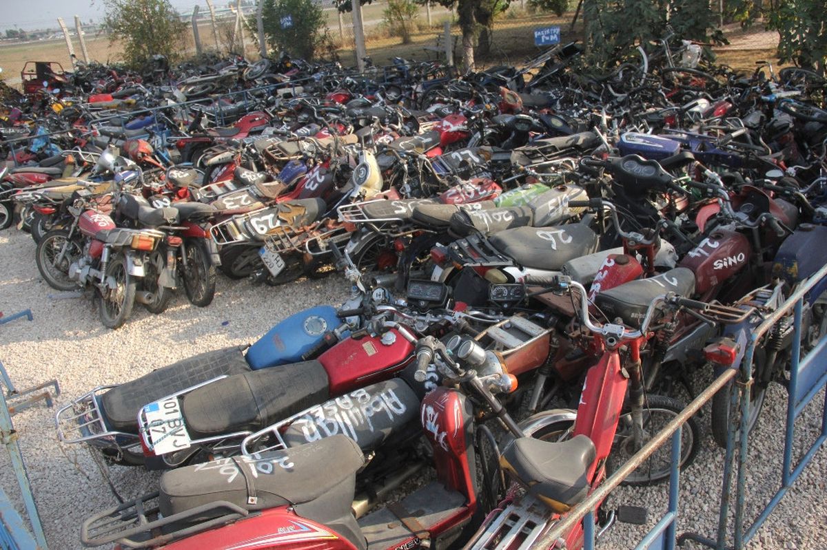 Adana'da Bombalı Motosiklet Alarmı