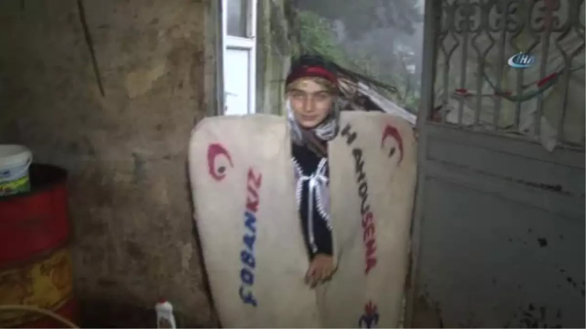 Çoban Kız Hamdu Sena Cumhurbaşkanı Erdoğan'ın Davetlisi Olarak Katıldığı 29 Ekim Resepsiyonu'nu...