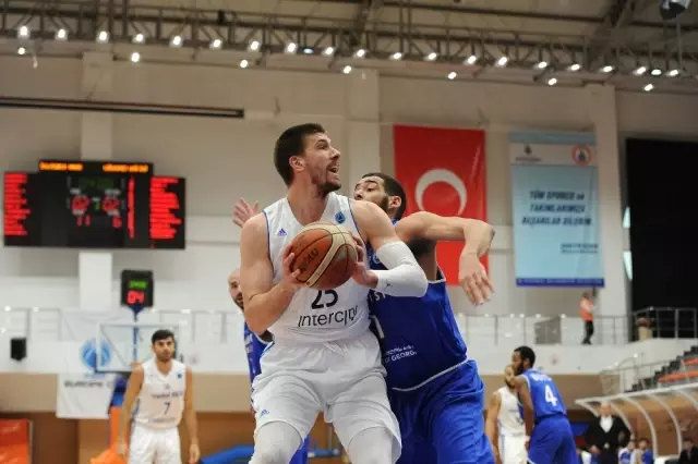 Fıba Erkekler Europe Cup: İstanbul Bbsk: 72 - Dinamo Tiflis: 52