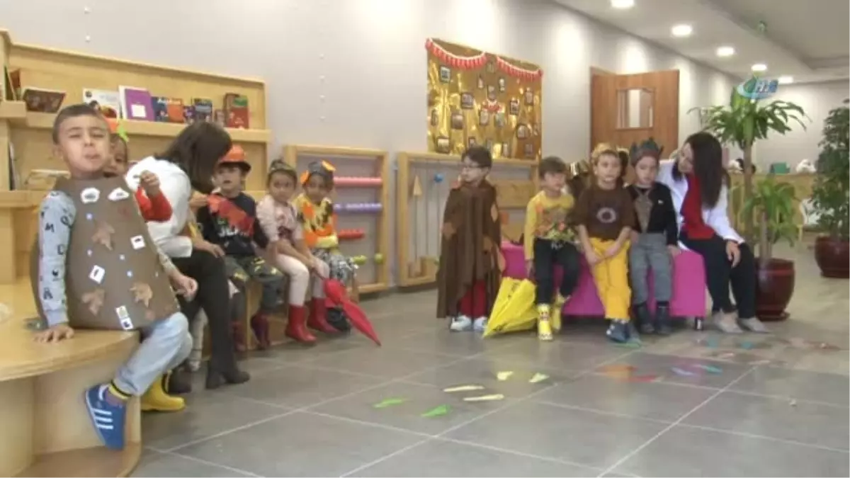 İki Öğretmen, Kitaplara 'Göz Kulak' Olacak