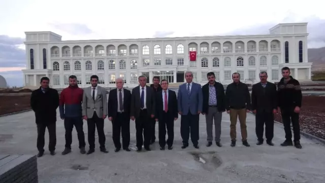Vahap Küçük Meslek Yüksekokulu Hizmete Girmeye Hazırlanıyor