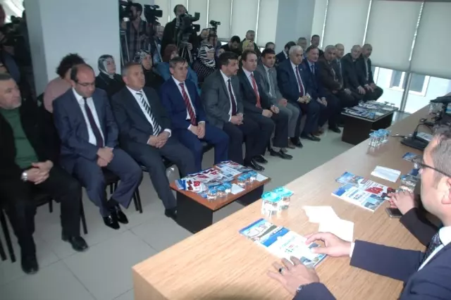 Bakan Eroğlu'ndan, Hakkari'deki 8 Şehitle İlgili Açıklama Açıklaması Bakan Eroğlu'ndan, Hakkari'deki 8 Şehitle İlgili Açıklama Açıklaması