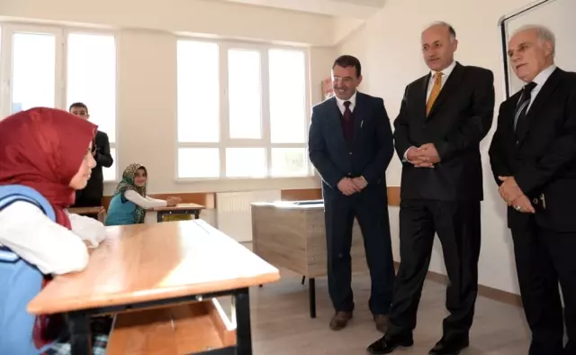 Niyazi Çakmakçı İmam Hatip Ortaokulu Hizmete Açıldı Niyazi Çakmakçı İmam Hatip Ortaokulu Hizmete Açıldı