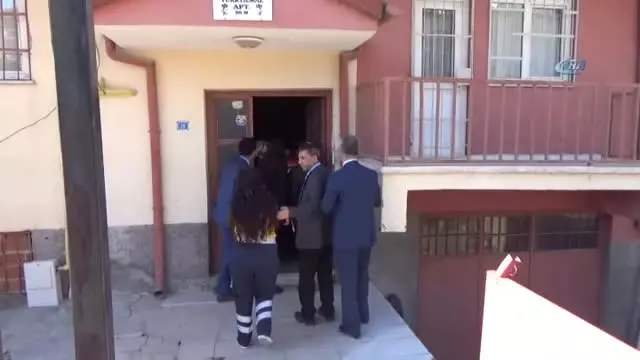 Şehit Tayfun Kavun'un Ailesi Bir Ay Önce Başbakan'dan Uçak Bileti İstemiş Şehit Tayfun Kavun'un Ailesi Bir Ay Önce Başbakan'dan Uçak Bileti İstemiş
