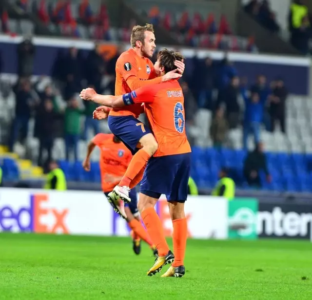 UEFA Avrupa Ligi: Medipol Başakşehir: 1 - Hoffenheim: 1 (Maç Sonucu) UEFA Avrupa Ligi: Medipol Başakşehir: 1 - Hoffenheim: 1 (Maç Sonucu)