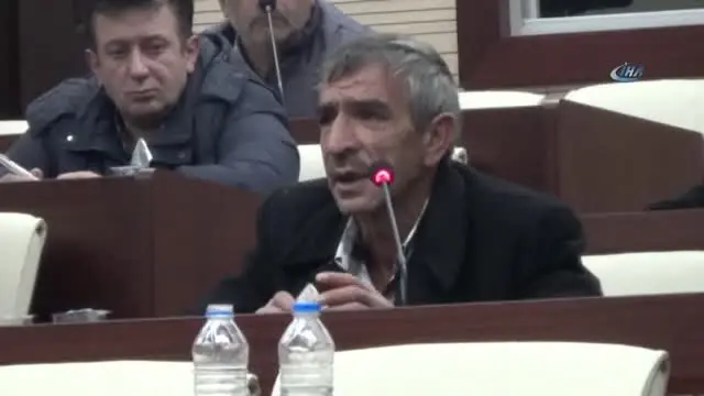 Uyuşturucu Bağımlısı Oğlum Annesini Bıçakladı' Dedi, Validen Yardım İstedi Uyuşturucu Bağımlısı Oğlum Annesini Bıçakladı' Dedi, Validen Yardım İstedi