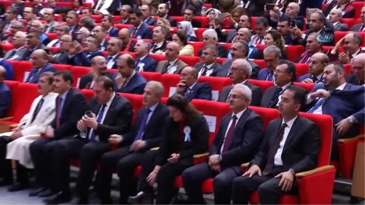 Başbakan Yıldırım, 'Liselere Giriş Sınavı Sistemi Bir İki Gün İçerisinde Milli Eğitim Bakanımız...