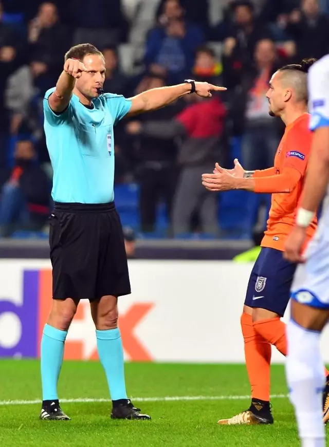 UEFA Avrupa Ligi: Medipol Başakşehir: 0 - Hoffenheim: 0 (İlk Yarı) UEFA Avrupa Ligi: Medipol Başakşehir: 0 - Hoffenheim: 0 (İlk Yarı)